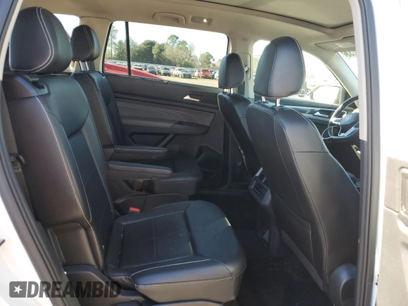 2021 Volkswagen Atlas SE with VIN 1V2PR2CA3MC562630, listed as a Copart auction lot 36489233 with 41,996 mi miles and Salvage title. Bid and sale history available at DreamBid. Image 11.