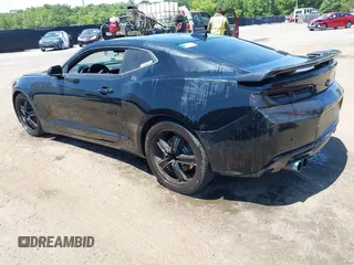2016 Chevrolet Camaro 2SS with VIN 1G1FH1R76G0130957, listed as a IAAI auction lot 40950588 with 88,301 mi miles and . Bid and sale history available at DreamBid. Image 3.