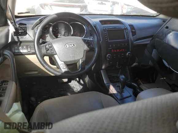 2011 Kia Sorento EX with VIN 5XYKUDA21BG021313, listed as a Copart auction lot 48815605 with 146,866 mi miles and Salvage Title. Bid and sale history available at DreamBid. Image 8.