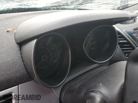 2015 Hyundai Elantra SE z VIN 5NPDH4AE4FH617845, wystawiony jako Copart lot #84423864 z przebiegiem Nie podano mil oraz Nie do naprawy. Historia ofert i sprzedaży dostępna na DreamBid. Obrazek 9.