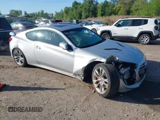 2015 Hyundai Genesis Coupe R-Spec with VIN KMHHU6KJ3FU126396, listed as a IAAI auction lot 42117694 with 87,168 mi miles and . Bid and sale history available at DreamBid. Image 1.
