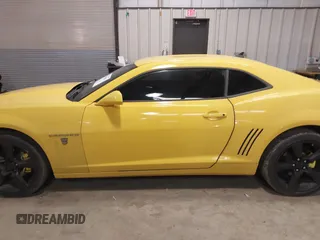 2011 Chevrolet Camaro 2LS с VIN 2G1FA1ED3B9113466, выставлен на аукционе IAAI как лот 41369041 с пробегом 130 458 миль миль и . История ставок и продаж доступна на DreamBid. Изображение 14.