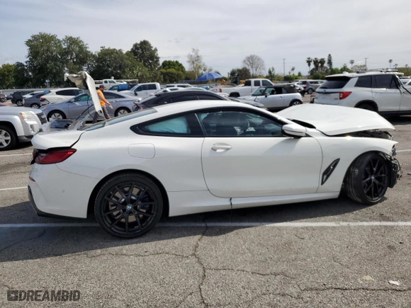 2022 BMW 8 Series 840i with VIN WBAAE2C09NCK22150, listed as a Copart auction lot 51147743 with 0 mi miles and Salvage Title. Bid and sale history available at carsss.com. Image 3.