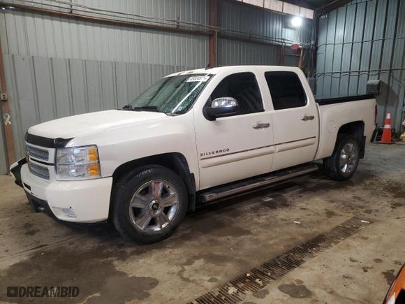 2012 Chevrolet Silverado 1500 LTZ with VIN 3GCPKTE77CG179797, listed as a Copart auction lot 45024975 with 162,008 mi miles and Salvage Title. Bid and sale history available at carsss.com. Image 1.