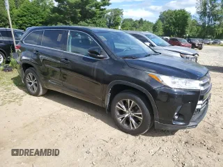 2018 Toyota Highlander LE with VIN 5TDBZRFH1JS906155, listed as a Copart auction lot 65517405 with 118,413 mi miles and Clean title. Bid and sale history available at DreamBid. Image 4.