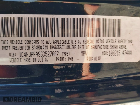 2016 Jeep Patriot High Altitude z VIN 1C4NJPFA9GD527887, wystawiony jako IAAI lot #41311139 z przebiegiem 59 372 mil mil oraz . Historia ofert i sprzedaży dostępna na DreamBid. Obrazek 9.