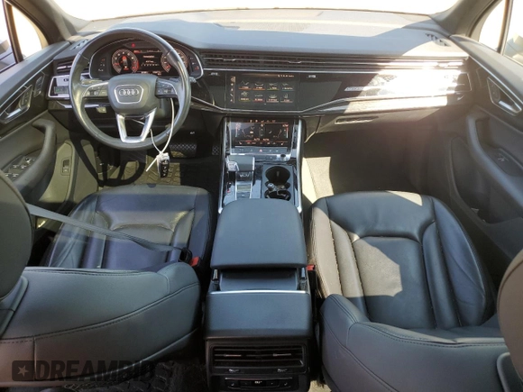 2020 Audi Q7 Premium z VIN WA1AJAF7XLD011977, wystawiony jako Copart lot #70385804 z przebiegiem 87 468 mil mil oraz Szkoda całkowita • Salvage title. Historia ofert i sprzedaży dostępna na DreamBid. Obrazek 8.