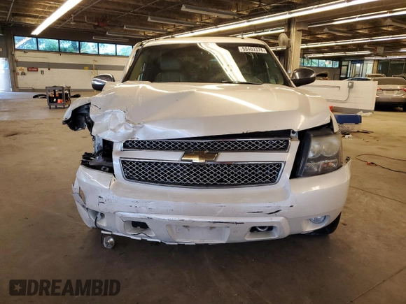 2008 Chevrolet Suburban LTZ with VIN 1GNFK16338R181086, listed as a Copart auction lot 78103044 with 261,931 mi miles and Salvage Title. Bid and sale history available at carsss.com. Image 5.