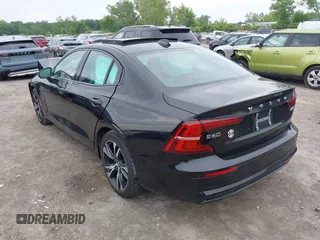 2024 Volvo S60 Core Dark Theme with VIN 7JRL12TK3RG297323, listed as a IAAI auction lot 42514589 with 33,757 mi miles and . Bid and sale history available at DreamBid. Image 3.
