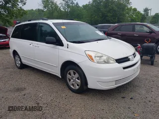 2005 Toyota Sienna CE z VIN 5TDZA23C95S246054, wystawiony jako IAAI lot #42392181 z przebiegiem 240 619 mil mil oraz . Historia ofert i sprzedaży dostępna na DreamBid. Obrazek 1.