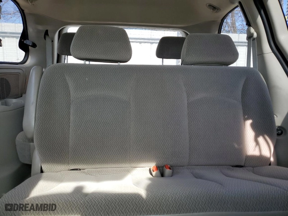 2006 Chrysler Town & Country SWB with VIN 1A4GP45R66B540761, listed as a Copart auction lot 86452974 with 157,714 mi miles and Salvage Title. Bid and sale history available at carsss.com. Image 10.