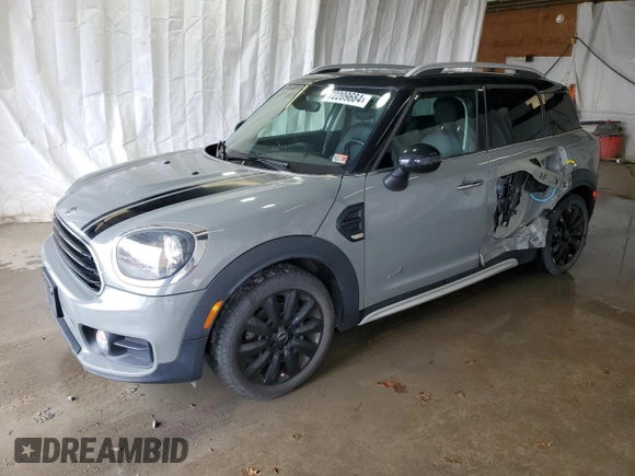 2017 MINI Countryman Cooper with VIN WMZYV5C31H3E02453, listed as a Copart auction lot 72209684 with 51,666 mi miles and Salvage Title. Bid and sale history available at carsss.com. Image 1.