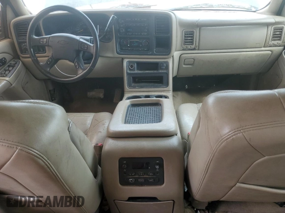2005 Chevrolet Tahoe Z71 with VIN 1GNEC13T65R205292, listed as a Copart auction lot 57289505 with 273,488 mi miles and Clean title. Bid and sale history available at DreamBid. Image 8.