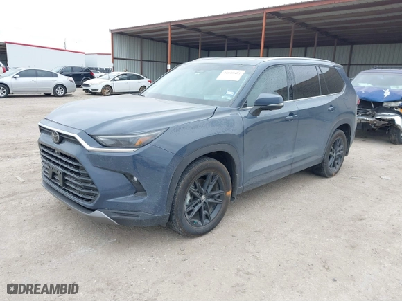 2024 Toyota Grand Highlander Hybrid XLE with VIN 5TDACAB54RS020546, listed as a IAAI auction lot 41610481 with 16,000 mi miles. Bid and sale history available at carsss.com. Image 17.