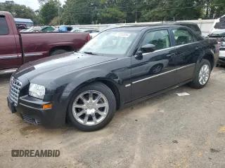2008 Chrysler 300 Touring with VIN 2C3LA53GX8H136325, listed as a Copart auction lot 73252034 with 138,886 mi miles and Salvage Title. Bid and sale history available at carsss.com. Image 1.