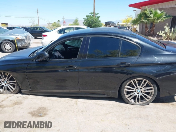 2017 BMW 3 Series 340i with VIN WBA8B3G30HNU35790, listed as a IAAI auction lot 42050979 with 106,542 mi miles and . Bid and sale history available at DreamBid. Image 14.