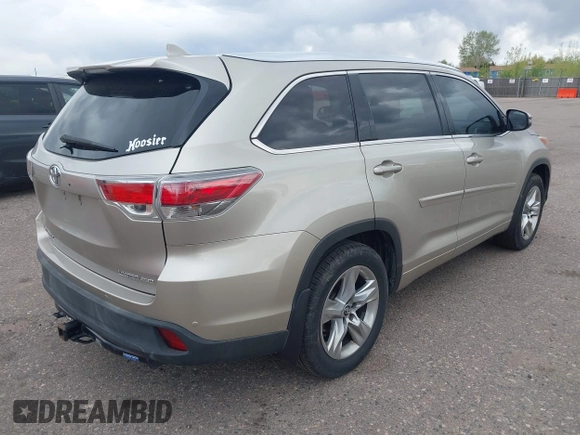2016 Toyota Highlander Limited with VIN 5TDDKRFH1GS303129, listed as a IAAI auction lot 42112630 with 144,049 mi miles and . Bid and sale history available at DreamBid. Image 4.