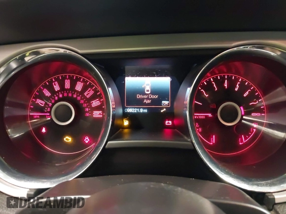 2014 Ford Mustang V6 with VIN 1ZVBP8AM4E5272840, listed as a IAAI auction lot 42162282 with 99,221 mi miles and . Bid and sale history available at DreamBid. Image 7.
