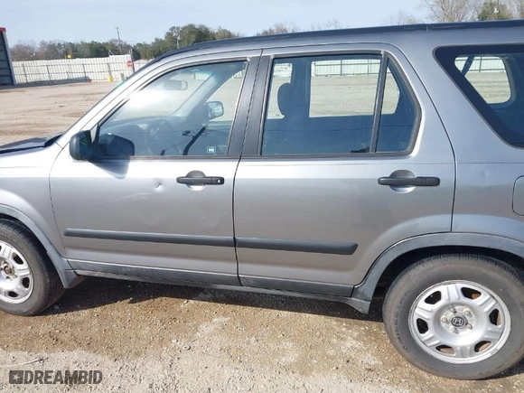 2006 Honda CR-V LX with VIN JHLRD68586C024863, listed as a IAAI auction lot 41569505 with 210,624 mi miles. Bid and sale history available at carsss.com. Image 15.