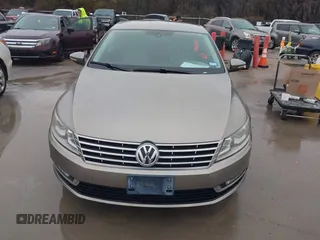 2013 Volkswagen CC Sport with VIN WVWBN7AN5DE514299, listed as a IAAI auction lot 41563521 with 199,249 mi miles. Bid and sale history available at carsss.com. Image 6.