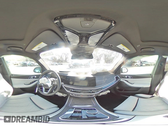 2025 BMW X5 sDrive40i with VIN 5UX13EU04S9W39305, listed as a Copart auction lot 43822695 with 0 mi miles and Salvage Title. Bid and sale history available at carsss.com. Image 13.
