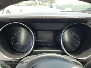 2016 Ford Mustang GT Premium z VIN 1FATP8FF1G5296023, wystawiony jako Copart lot #60981925 z przebiegiem 100 109 mil mil oraz Szkoda całkowita • Salvage title. Historia ofert i sprzedaży dostępna na DreamBid. Obrazek 9.