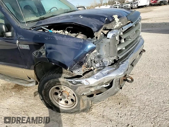 2001 Ford Super Duty F-250 XL with VIN 1FTNW21S71EB38509, listed as a Copart auction lot 81579944 with 204,707 mi miles and Salvage Title. Bid and sale history available at carsss.com. Image 11.