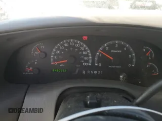 2000 Ford F-150 XL with VIN 1FTRX18W5YKB13685, listed as a Copart auction lot 48286865 with 249,053 mi miles and Salvage Title. Bid and sale history available at carsss.com. Image 9.