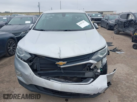 2019 Chevrolet Equinox LT with VIN 2GNAXKEV9K6208900, listed as a IAAI auction lot 41597307 with 159,364 mi miles. Bid and sale history available at carsss.com. Image 12.