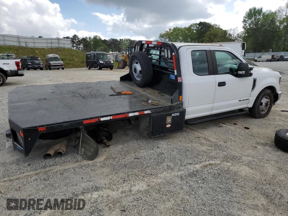 2019 Ford F-350 with VIN 1FD8X3GT4KEG80115, listed as a Copart auction lot 51577785 with 148,259 mi miles and Clean title. Bid and sale history available at DreamBid. Image 3.