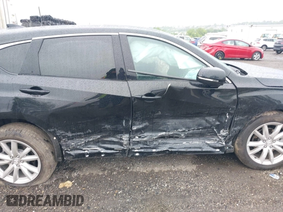 2021 Acura RDX with VIN 5J8TC1H36ML000339, listed as a IAAI auction lot 42364762 with Not provided miles and . Bid and sale history available at DreamBid. Image 6.