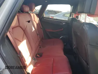 2023 Porsche Macan GTS z VIN WP1AF2A59PLB57445, wystawiony jako Copart lot #73416004 z przebiegiem 12 168 mil mil oraz Szkoda całkowita • Salvage title. Historia ofert i sprzedaży dostępna na DreamBid. Obrazek 10.