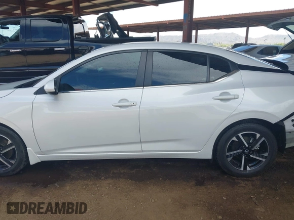 2024 Nissan Sentra SV с VIN 3N1AB8CV3RY257146, выставлен на аукционе IAAI как лот 41903092 с пробегом 24 423 миль миль и . История ставок и продаж доступна на DreamBid. Изображение 15.