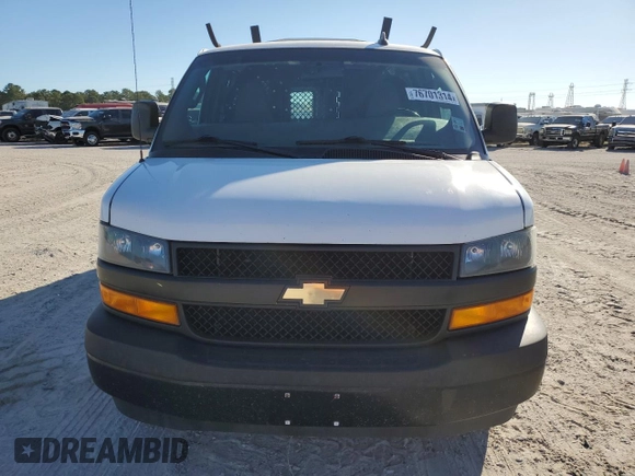 2018 Chevrolet Express Cargo Van with VIN 1GCWGAFP7J1308813, listed as a Copart auction lot 76701314 with 230,531 mi miles and Clean Title. Bid and sale history available at carsss.com. Image 5.