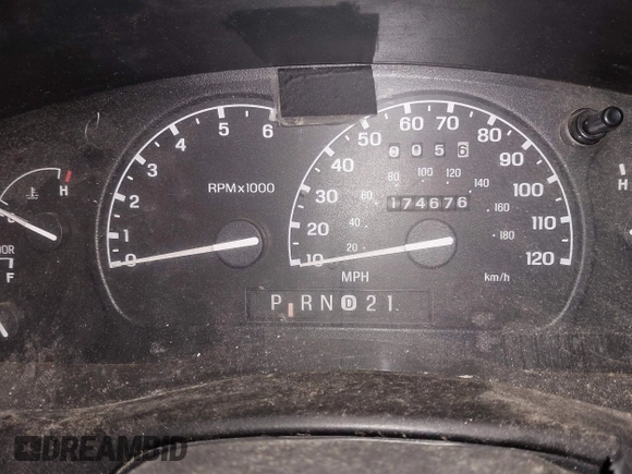 2000 Ford Ranger XLT with VIN 1FTZR15XXYPB00604, listed as a IAAI auction lot 41390710 with 174,678 mi miles and . Bid and sale history available at DreamBid. Image 7.