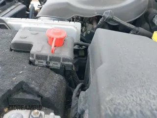 2015 Dodge Dart SXT z VIN 1C3CDFBB4FD301282, wystawiony jako IAAI lot #43149608 z przebiegiem 122 515 mil mil oraz . Historia ofert i sprzedaży dostępna na DreamBid. Obrazek 18.