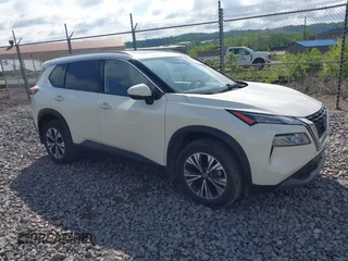 2021 Nissan Rogue SV z VIN JN8AT3BB8MW209845, wystawiony jako IAAI lot #42273806 z przebiegiem 34 593 mil mil oraz . Historia ofert i sprzedaży dostępna na DreamBid. Obrazek 1.