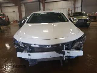 2019 Chevrolet Impala LT with VIN 2G11Z5S32K9122293, listed as a Copart auction lot 83814114 with 205,340 mi miles and Non Repairable. Bid and sale history available at DreamBid. Image 5.