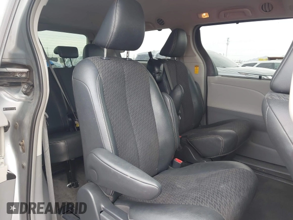 2014 Toyota Sienna SE with VIN 5TDXK3DC4ES491269, listed as a IAAI auction lot 42004485 with 118,516 mi miles and . Bid and sale history available at DreamBid. Image 8.