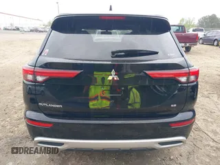 2022 Mitsubishi Outlander SE z VIN JA4J4UA86NZ011943, wystawiony jako IAAI lot #42101932 z przebiegiem 86 261 mil mil oraz . Historia ofert i sprzedaży dostępna na DreamBid. Obrazek 17.