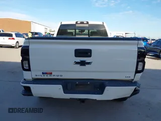 2016 Chevrolet Silverado 1500 LTZ with VIN 3GCUKSEJ0GG221628, listed as a IAAI auction lot 41276045 with 153,476 mi miles. Bid and sale history available at carsss.com. Image 17.