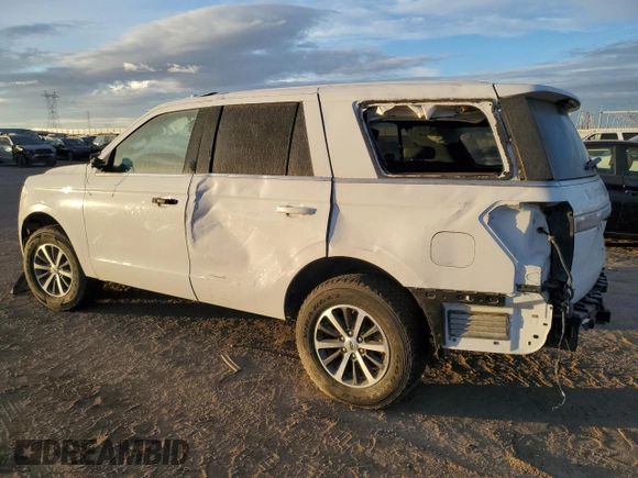 2019 Ford Expedition XL z VIN 1FMJU1GT4KEA06366, wystawiony jako Copart lot #82216214 z przebiegiem 158 704 mil mil oraz Czysty tytuł • Clean title. Historia ofert i sprzedaży dostępna na DreamBid. Obrazek 2.
