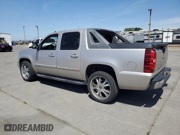 2007 Chevrolet Avalanche 1LT z VIN 3GNFK12317G159012, wystawiony jako Copart lot #57343635 z przebiegiem 181 845 mil mil oraz Szkoda całkowita • Salvage title. Historia ofert i sprzedaży dostępna na DreamBid. Obrazek 2.