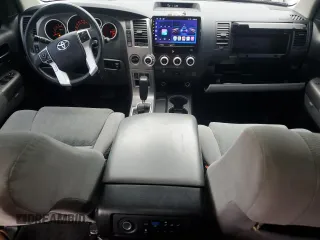 2015 Toyota Sequoia SR5 with VIN 5TDBY5G14FS126333, listed as a Copart auction lot 81995914 with 87,313 mi miles and Salvage Title. Bid and sale history available at carsss.com. Image 8.