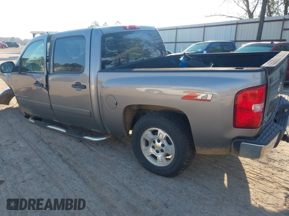 2008 Chevrolet Silverado 1500 1LT with VIN 3GCEC13068G263809, listed as a IAAI auction lot 41251500 with 108,327 mi miles and . Bid and sale history available at DreamBid. Image 3.