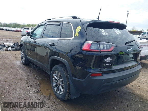 2019 Jeep Cherokee Latitude Plus with VIN 1C4PJMLB5KD489488, listed as a IAAI auction lot 42147598 with 33,002 mi miles and . Bid and sale history available at carsss.com. Image 3.