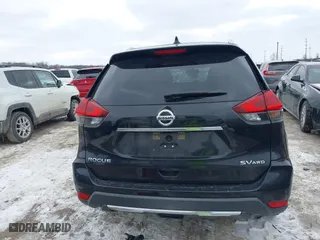 2018 Nissan Rogue S with VIN KNMAT2MV9JP588583, listed as a IAAI auction lot 41624360 with 136,733 mi miles. Bid and sale history available at carsss.com. Image 16.