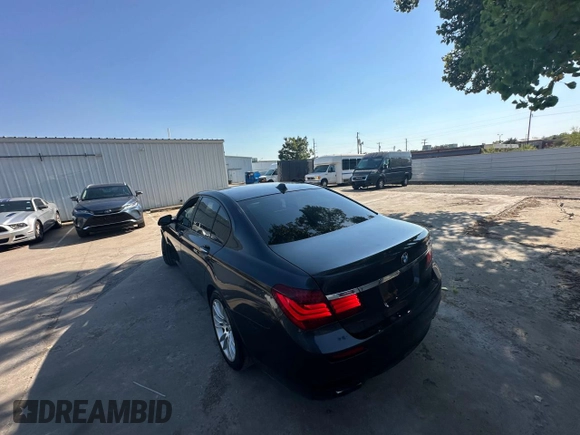 2013 BMW 7 Series 740i with VIN WBAYA6C55DC995225, listed as a Copart auction lot 76207974 with 126,648 mi miles and Clean Title. Bid and sale history available at carsss.com. Image 3.