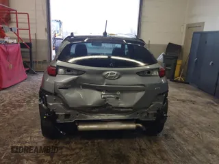 2020 Hyundai Kona SEL with VIN KM8K2CAA3LU402888, listed as a IAAI auction lot 41476463 with 29,533 mi miles. Bid and sale history available at carsss.com. Image 17.