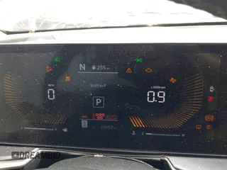 2024 Kia Sorento S z VIN 5XYRLDJC9RG292270, wystawiony jako IAAI lot #42316441 z przebiegiem 25 657 mil mil oraz . Historia ofert i sprzedaży dostępna na DreamBid. Obrazek 7.